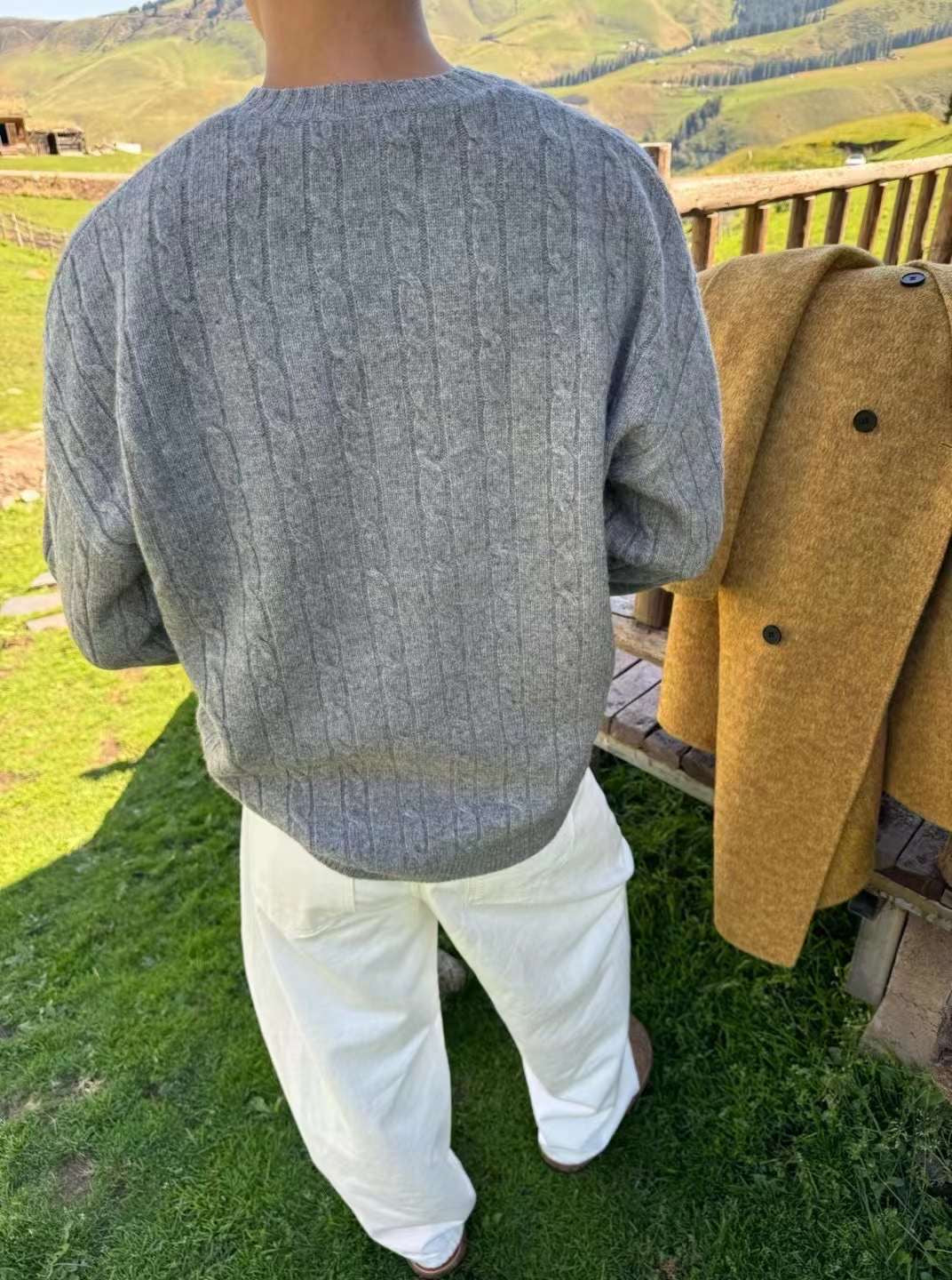 100% Pure Wool Buttoned Sweater